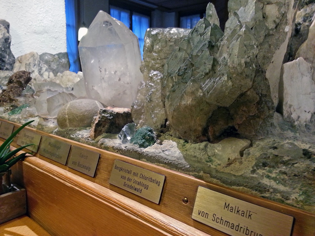Mineral Exhibit in Restaurant